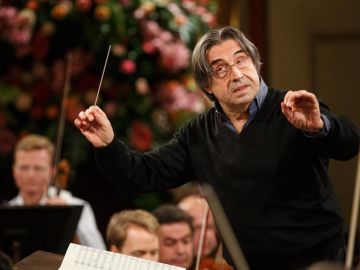 El maestro italiano Riccardo Muti. Concierto de Año Nuevo Viena