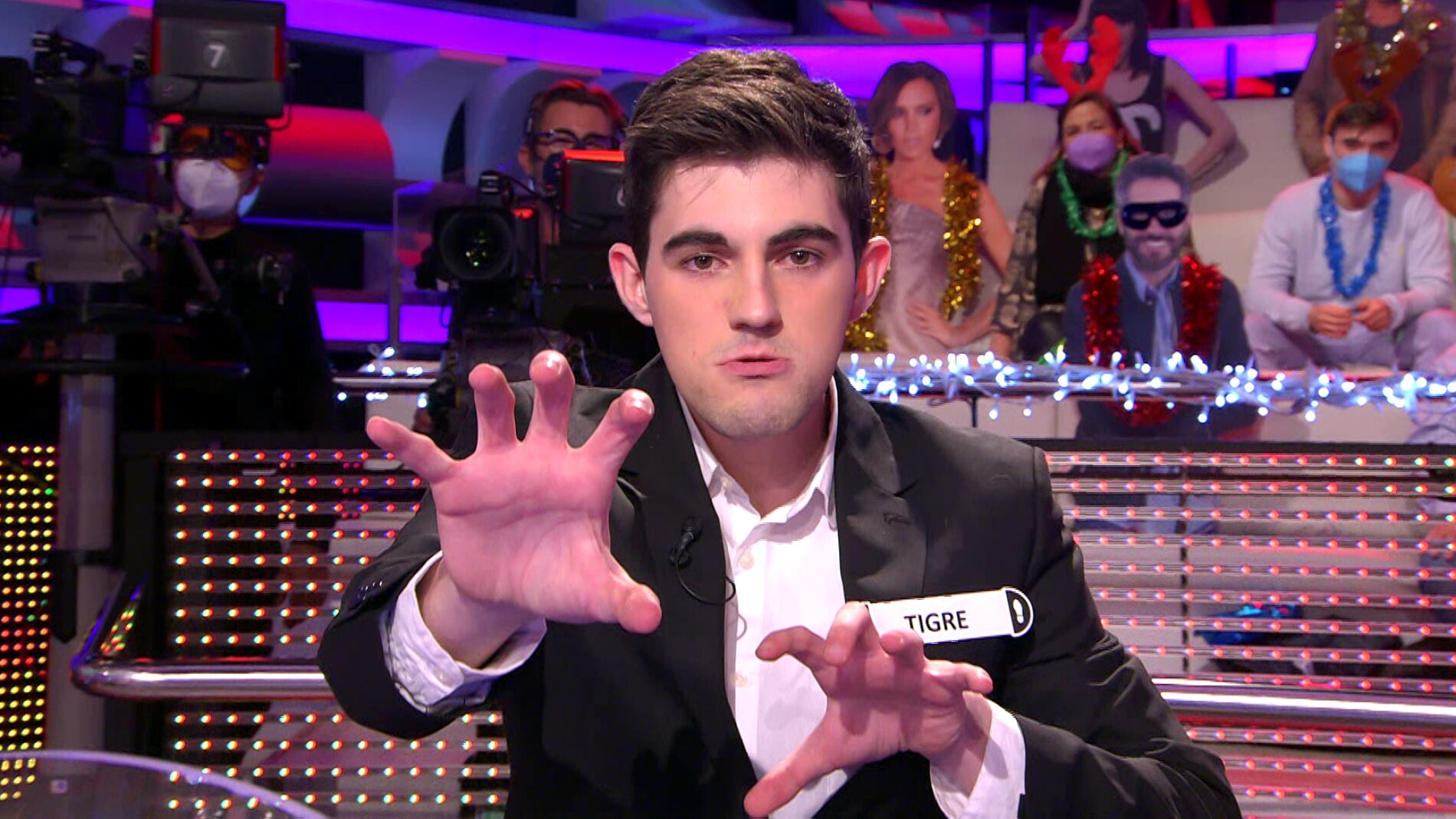 Rubo regresa a ‘¡Ahora caigo!’ buscando nuevas tigresas, con baile sensual y nueva mirada del león