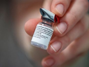 laSexta Noticias 14:00 (14-04-21) Pfizer adelantará la entrega de 50 millones de dosis de su vacuna a la UE
