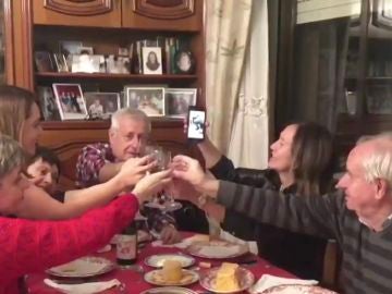 Videollamadas en Nochevieja a causa del coronavirus 