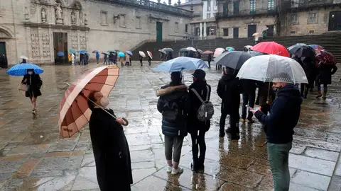 Colas para entrar en la Catedral de Santiago con la llegada del año Xacobeo 2021 Colas para entrar en la Catedral de Santiago con la llegada del año Xacobeo 2021