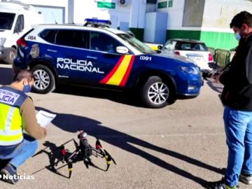 Identificado el piloto del dron que sobrevoló la Puerta del Sol en las campanadas 