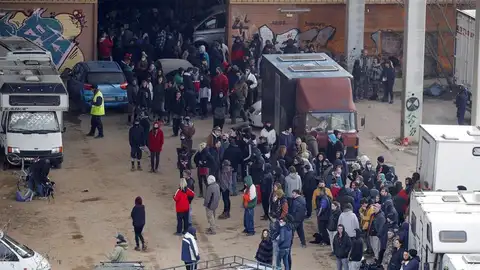 Dos detenidos y cinco investigados por organizar la 'rave' ilegal de Llinars del Vallès (Barcelona) Dos detenidos y cinco investigados por organizar la 'rave' ilegal de Llinars del Vallès (Barcelona)