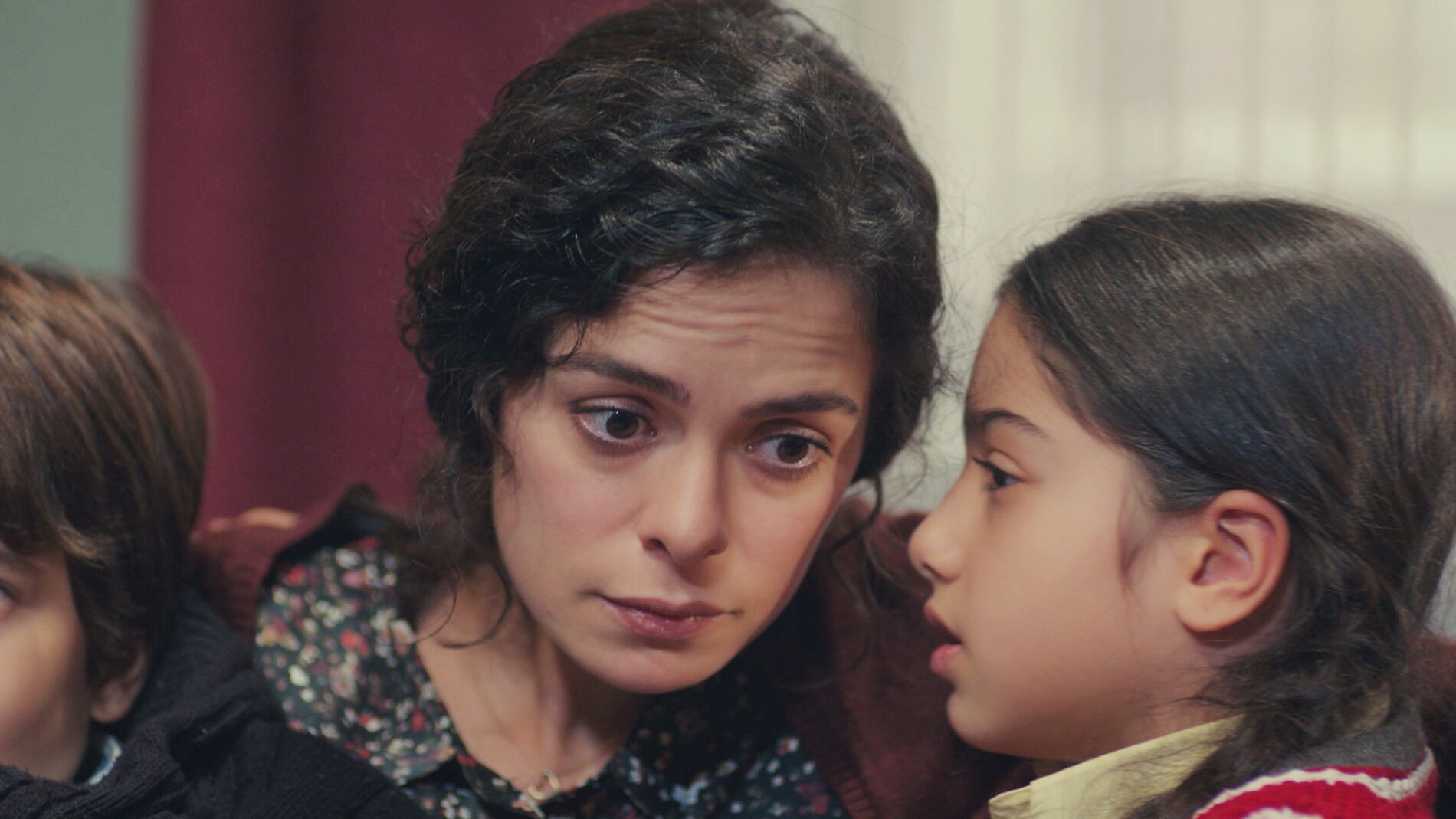 Avance de &lsquo;Mujer&rsquo;: Hatice, Enver y Nisan pactan el momento para decir a Bahar que Sarp est&aacute; vivo