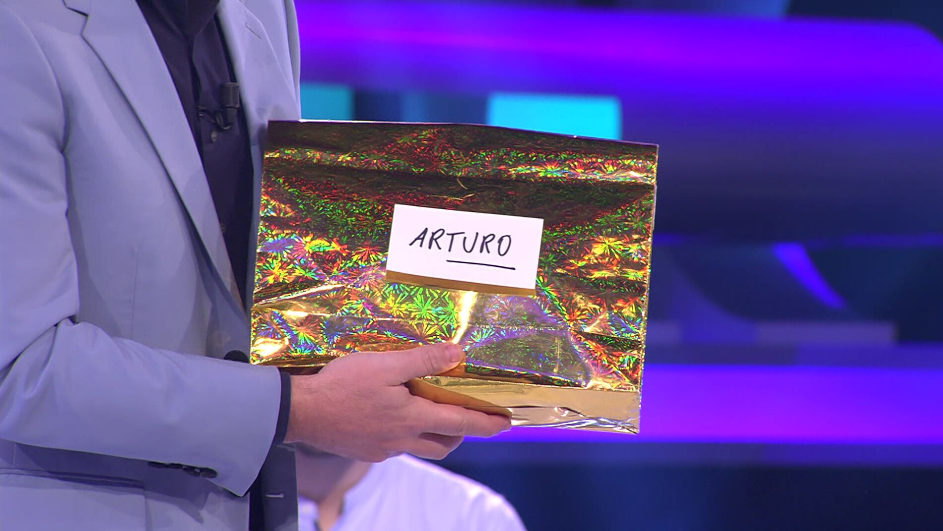 La &ldquo;fantas&iacute;a&rdquo; de regalo que Arturo Valls recibe por el amigo invisible