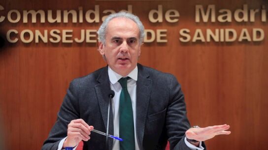 El consejero de Sanidad de la Comunidad de Madrid, Enrique Ruiz Escudero