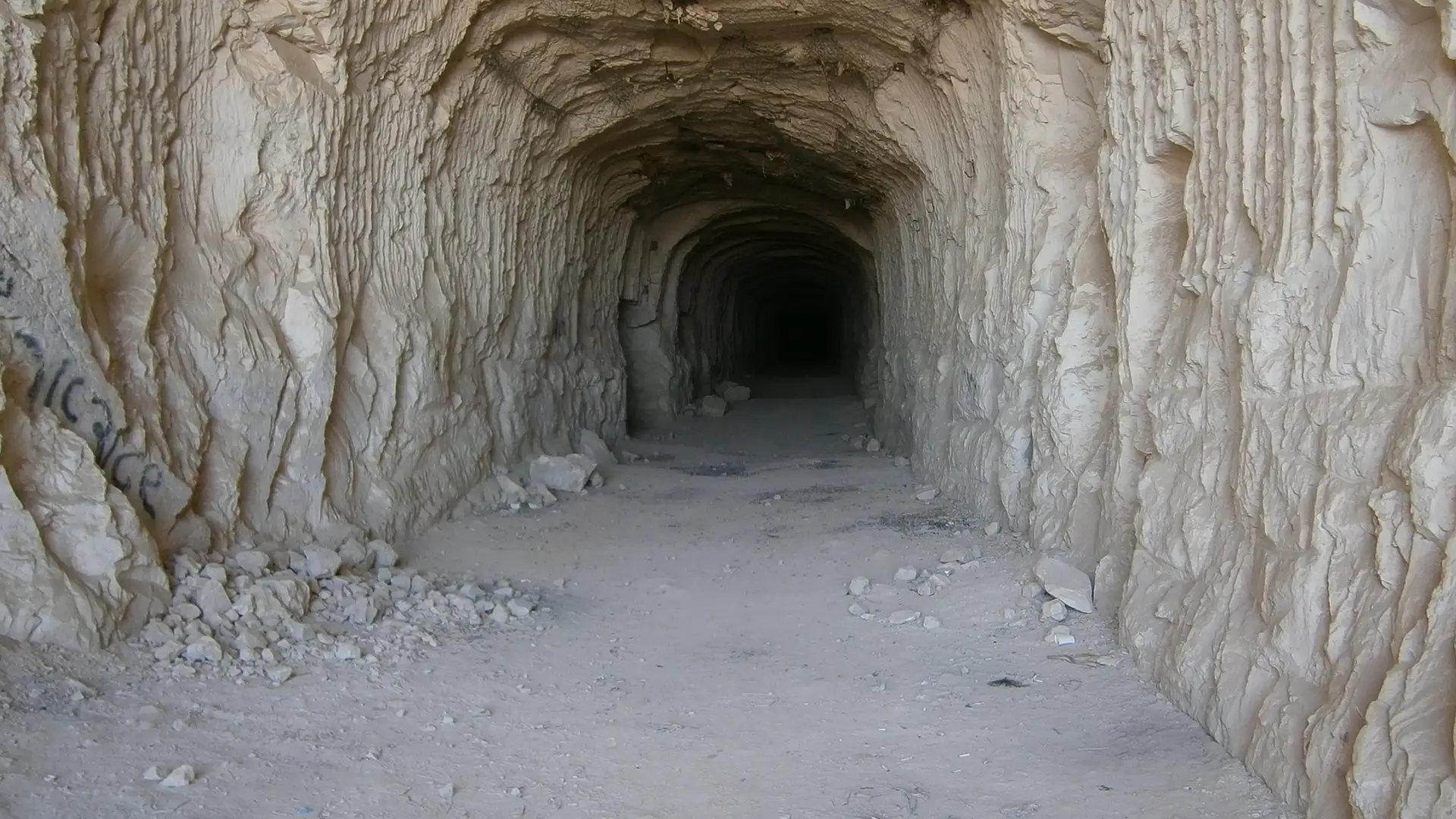 Túnel de tierra Túnel de tierra