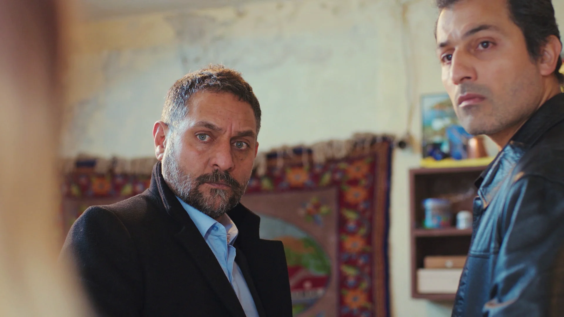 “Necesito alquilar un piso”: Azmi se acerca peligrosamente a la casa de Bahar “Necesito alquilar un piso”: Azmi se acerca peligrosamente a la casa de Bahar