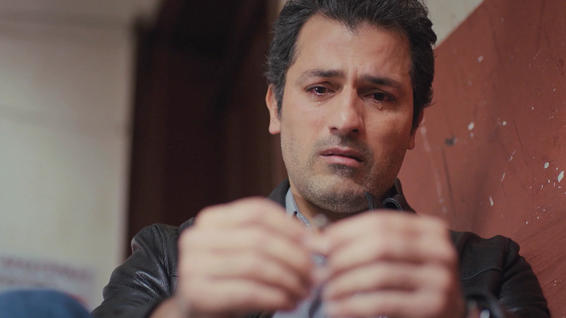 Bahar y Arif se rinden ante tantos obstáculos: rompen su relación Bahar y Arif se rinden ante tantos obstáculos: rompen su relación