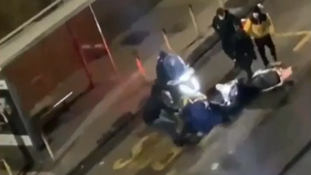 El emocionante gesto de un futbolista de la Lazio con un repartidor al que dieron una paliza y robaron la moto
