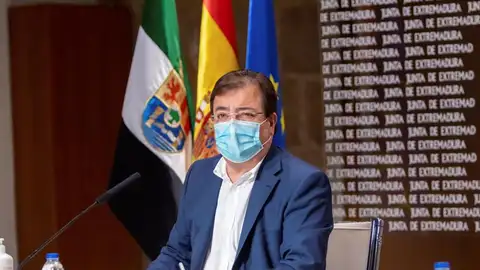Nuevas restricciones en Extremadura tras el fin del estado de alarma Nuevas restricciones en Extremadura tras el fin del estado de alarma