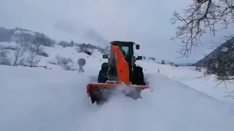 Ola de frío La previsión del tiempo hoy: todas las comunidades autónomas, salvo Canarias, en alerta por frío o nieve