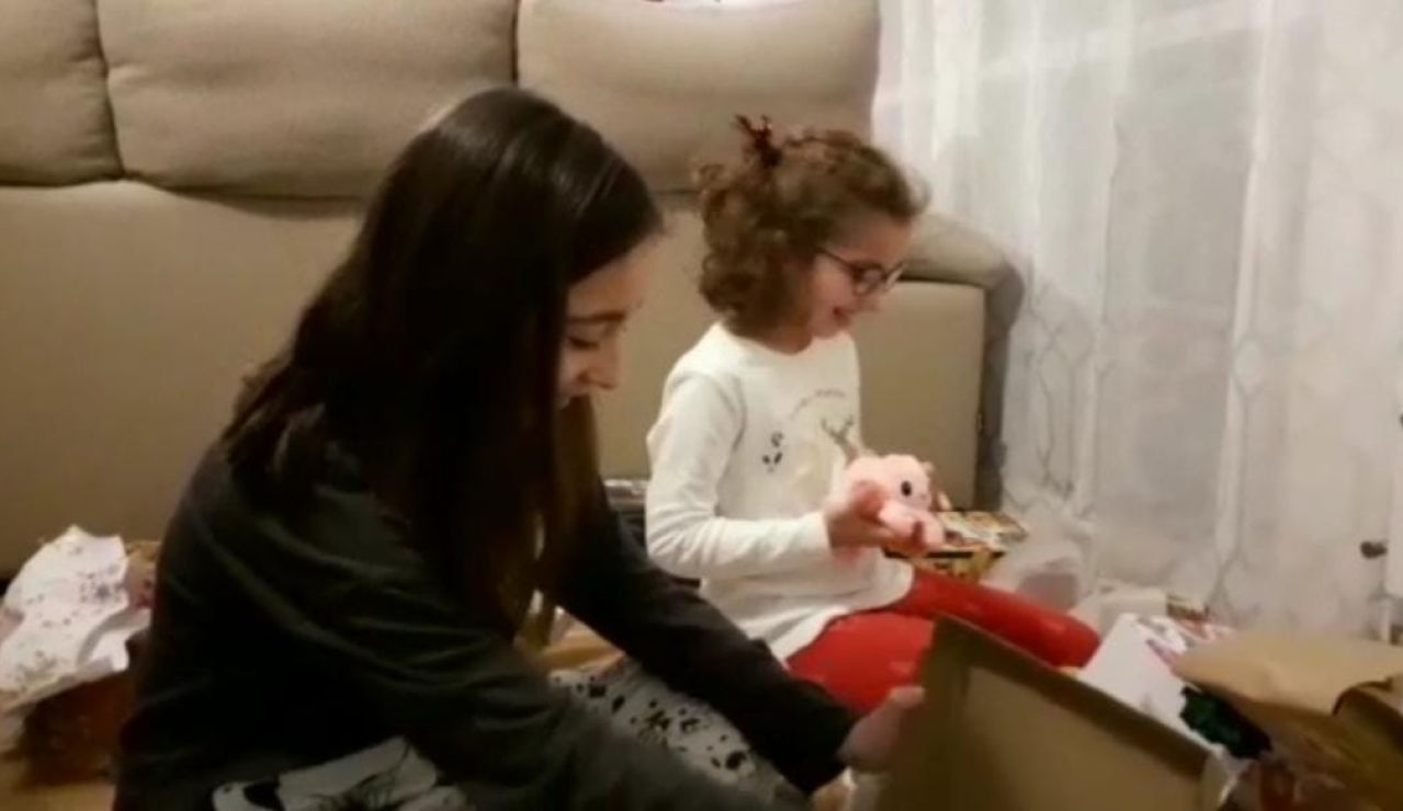 El coronavirus no apaga la ilusión y sorpresa de los pequeños ante la llegada de los Reyes Magos El coronavirus no apaga la ilusión y sorpresa de los pequeños ante la llegada de los Reyes Magos