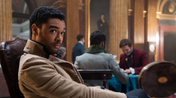 Regé-Jean Page como Simon Basset, el duque de Hastings, en 'Los Bridgerton'