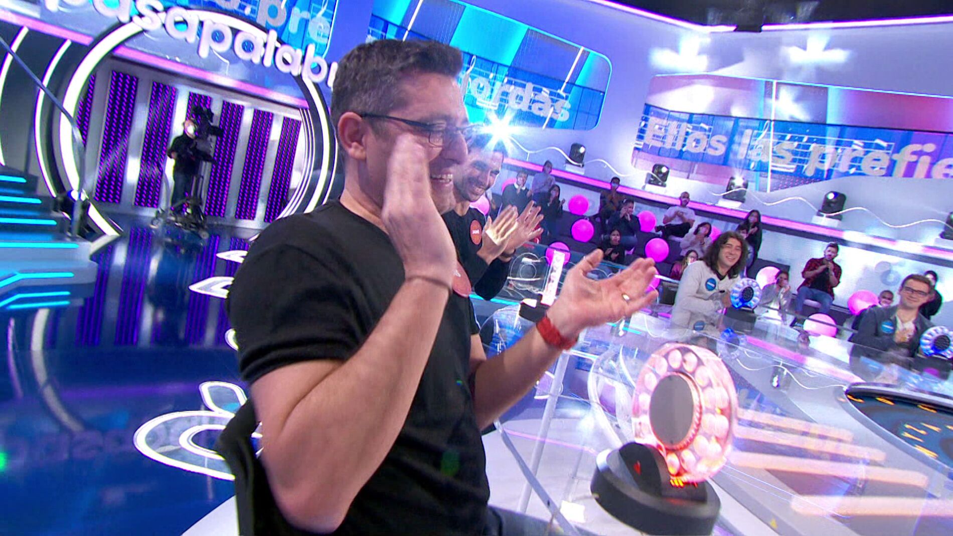 Luis, infalible al escuchar ‘Ellos las prefieren gordas’ en ‘La Pista’