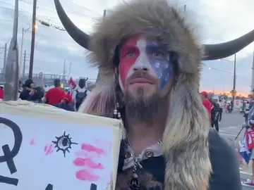 Quién es 'El Lobo de Yellowston', uno de los asaltantes al Capitolio de Estados Unidos Quién es 'El Lobo de Yellowston', uno de los asaltantes al Capitolio de Estados Unidos