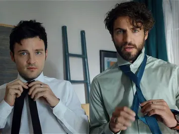 Adam Jezierski y Maxi Iglesias en 'FoQ: el reencuentro' Adam Jezierski y Maxi Iglesias en 'FoQ: el reencuentro'