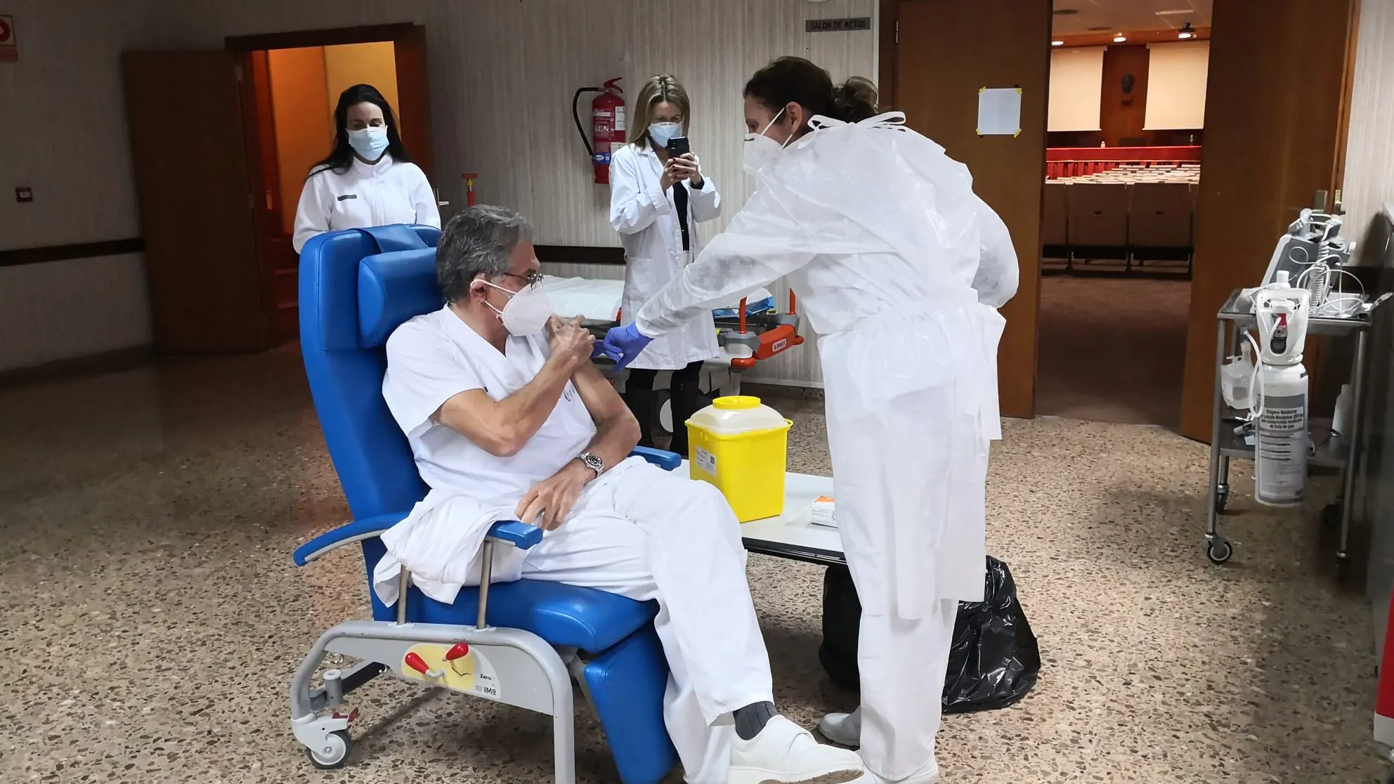 Empieza la vacunación en el personal de Departamento de Salud de Sagunto Empieza la vacunación en el personal de Departamento de Salud de Sagunto