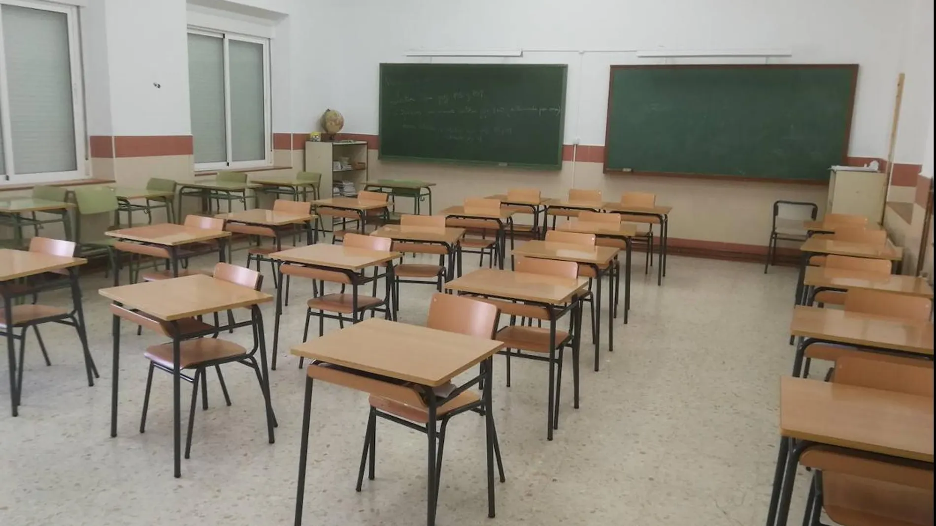 54 aulas cerradas de un total de 5.170 en la provincia 54 aulas cerradas de un total de 5.170 en la provincia