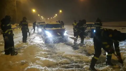 Así ha sido la actuación de la UME ante las intensas nevadas por la borrasca Filomena Así ha sido la actuación de la UME ante las intensas nevadas por la borrasca Filomena