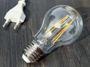 La OCU estima que la tarifa eléctrica ahorrará 21 euros anuales, pero penalizará a los de discriminación horaria La OCU estima que la tarifa eléctrica ahorrará 21 euros anuales, pero penalizará a los de discriminación horaria