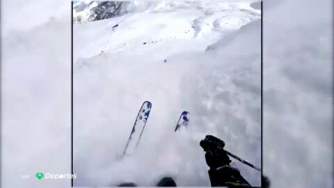 ESQUIADORAVALANCHA