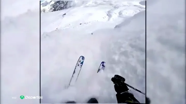ESQUIADORAVALANCHA