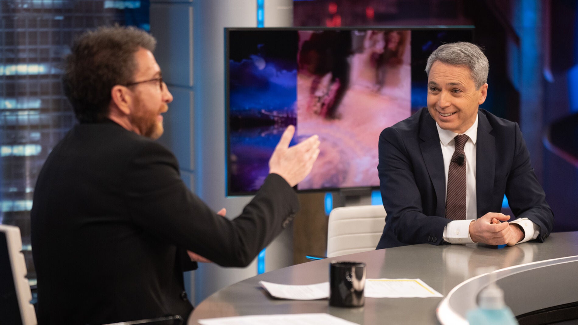 Capitolio de Estados Unidos VS. Parlamento catalán: la opinión de Vicente Vallés