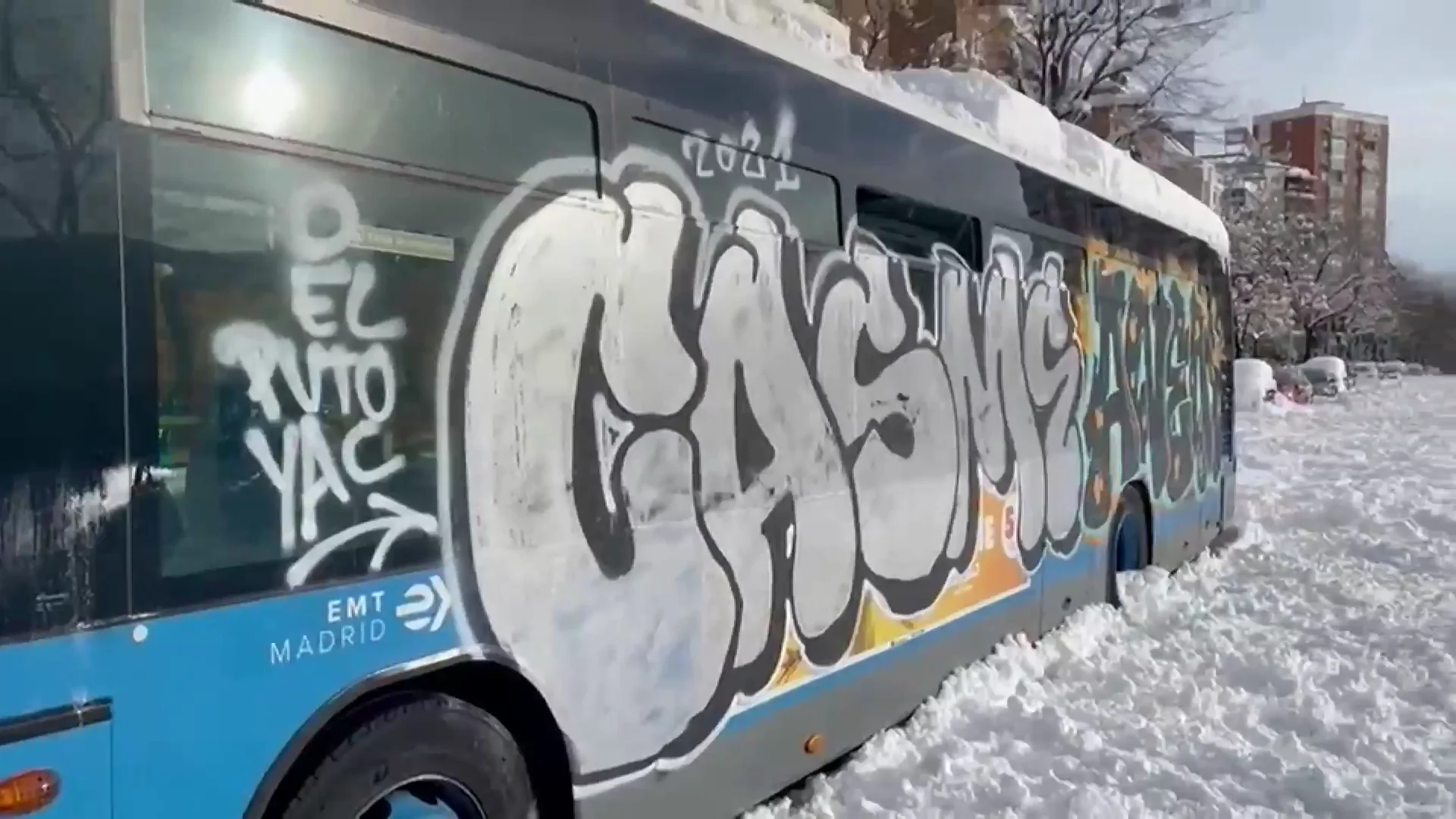 Autobús vandalizado en Madrid Autobús vandalizado en Madrid