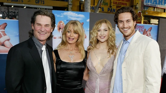 La familia de Kurt Russell, Goldie Hawn, Kate Hudson y Oliver Hudson La familia de Kurt Russell, Goldie Hawn, Kate Hudson y Oliver Hudson