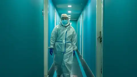 Sanitaria equipada para atender a enfermos de coronavirus Sanitaria equipada para atender a enfermos de coronavirus