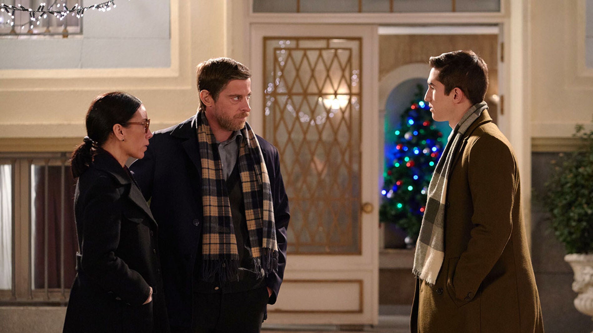  Marcelino frena a Manolita, a solas frente a Tito