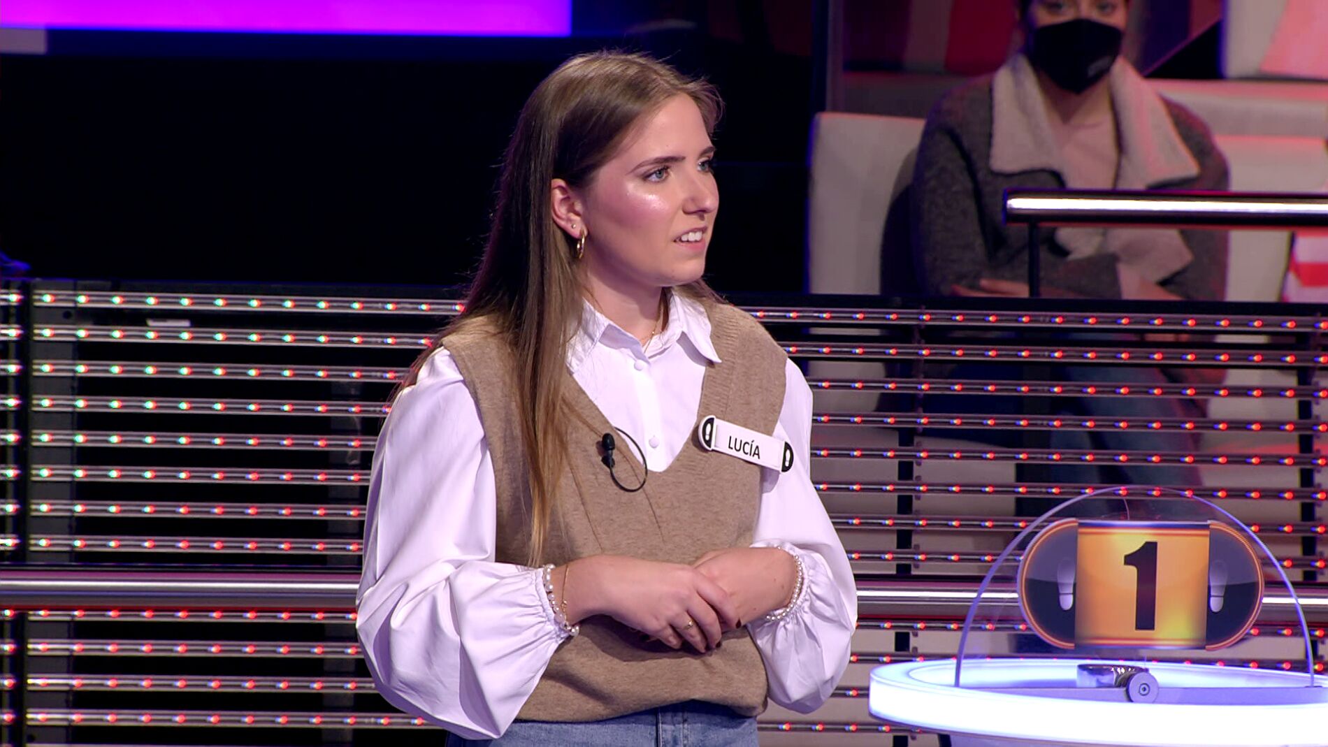 Arturo Valls aplaude el prop&oacute;sito de una concursante de '&iexcl;Ahora caigo!': "Qu&eacute; maravilla de juventud"