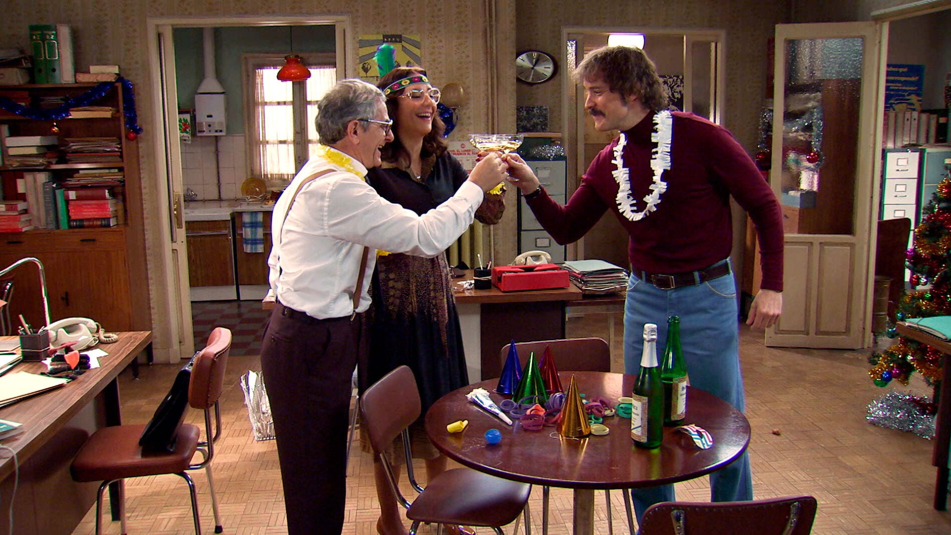 Justo, Cristina y Galán celebran el Año Nuevo con buenas noticias