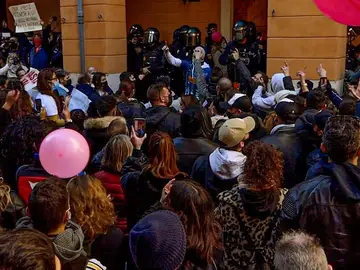 Protestar de diferentes sectores en Baleares ante las nuevas restricciones por el coronavirus Protestar de diferentes sectores en Baleares ante las nuevas restricciones por el coronavirus