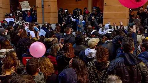 Protestar de diferentes sectores en Baleares ante las nuevas restricciones por el coronavirus Protestar de diferentes sectores en Baleares ante las nuevas restricciones por el coronavirus