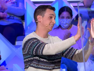 ¡Lo ha cambiado todo! Edu le da la vuelta al concurso y se cuela en la final de ‘La ruleta de la suerte’ ¡Lo ha cambiado todo! Edu le da la vuelta al concurso y se cuela en la final de ‘La ruleta de la suerte’