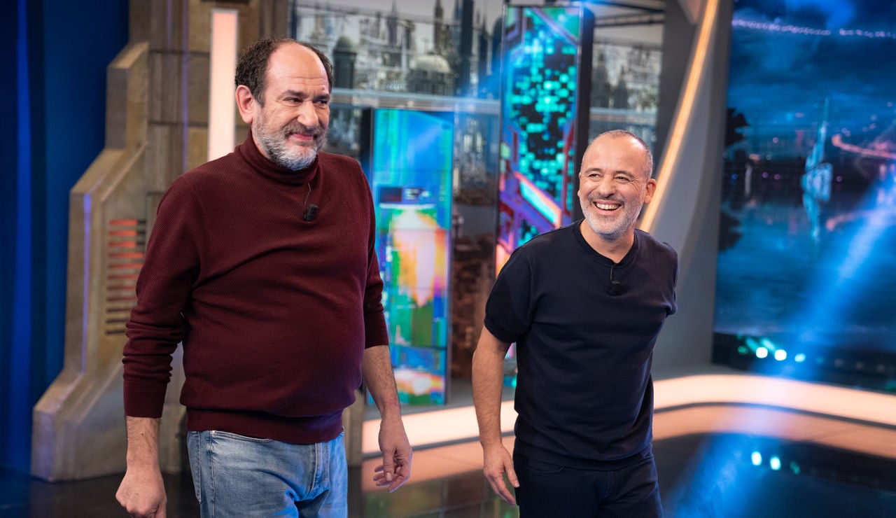 Disfruta de la entrevista completa de Javier Gutiérrez y Karra Elejalde en 'El Hormiguero 3.0' Disfruta de la entrevista completa de Javier Gutiérrez y Karra Elejalde en 'El Hormiguero 3.0'