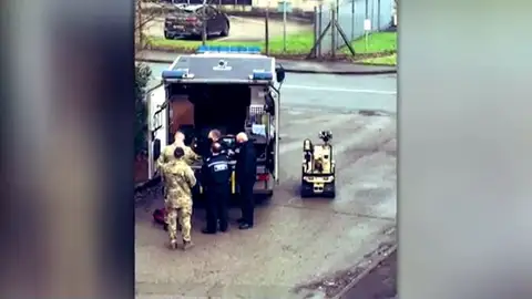 Empresa coronavirus desalojada Empresa coronavirus desalojada