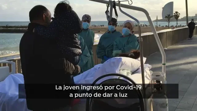 El emotivo encuentro de una familia despu&eacute;s de estar 3 semanas en la UCI por coronavirus