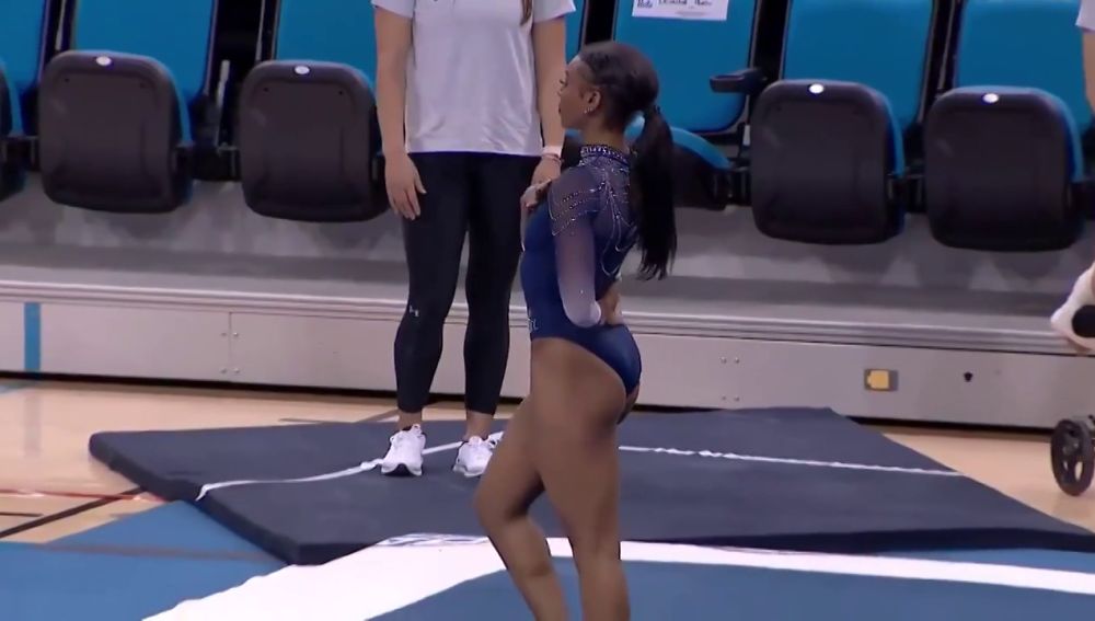 Nia Dennis, la nueva sensación de la gimnasia estadounidense al ritmo de Beyoncé, Kendrick Lamar o 2Pac