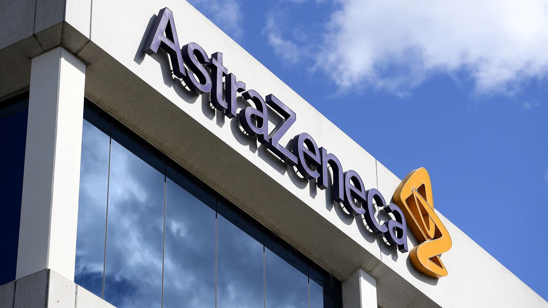 Crece la tensión entre AstraZeneca y la Unión Europea Crece la tensión entre AstraZeneca y la Unión Europea