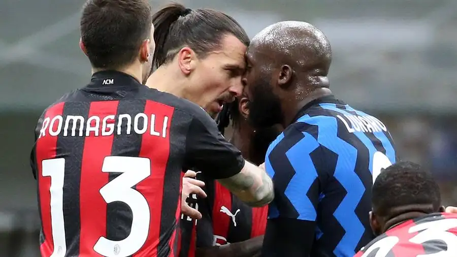Ibrahimovic contra Lukaku, choque de titanes: "Os jodo a ti y a tu mujer" Ibrahimovic contra Lukaku, choque de titanes: "Os jodo a ti y a tu mujer"