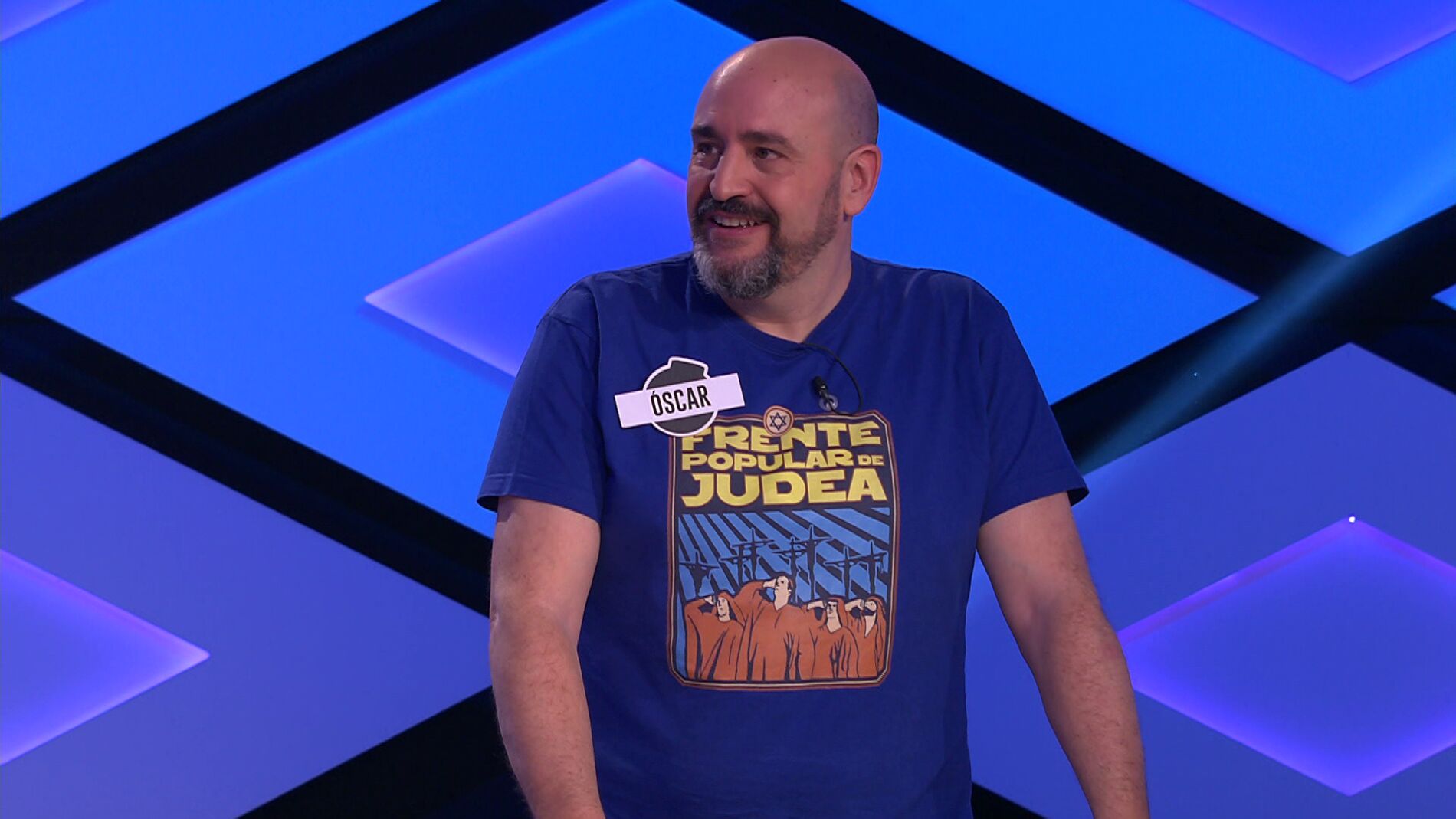 El terrible chiste de Óscar para comenzar el programa junto a ‘Los dispersos’