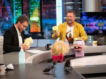 ¡100.000 rollos de papel higiénico! La surrealista compra de El Monaguillo a nombre de 'El Hormiguero 3.0' ¡100.000 rollos de papel higiénico! La surrealista compra de El Monaguillo a nombre de 'El Hormiguero 3.0'