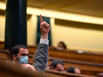 Un momento del pleno extraordinario celebrado este jueves en el Congreso de los Diputados Un momento del pleno extraordinario celebrado este jueves en el Congreso de los Diputados