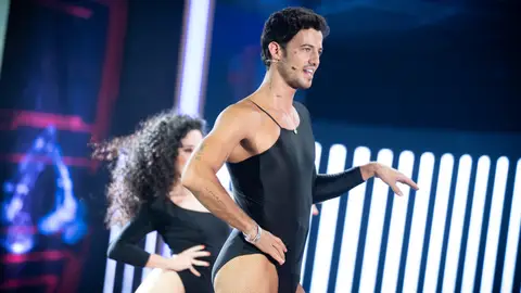 Jorge Brazález se convierte en una diva para bailar como Beyonce Jorge Brazález se convierte en una diva para bailar como Beyonce