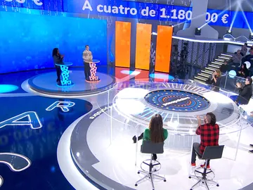 Un triple fallado y una novela sin leer alejan a Pablo de su objetivo en ‘El Rosco’ Un triple fallado y una novela sin leer alejan a Pablo de su objetivo en ‘El Rosco’