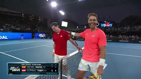 Rafa Nadal arranca 2021 con una victoria ante Thiem en una exhibición en Adelaida con público en las gradas Rafa Nadal arranca 2021 con una victoria ante Thiem en una exhibición en Adelaida con público en las gradas