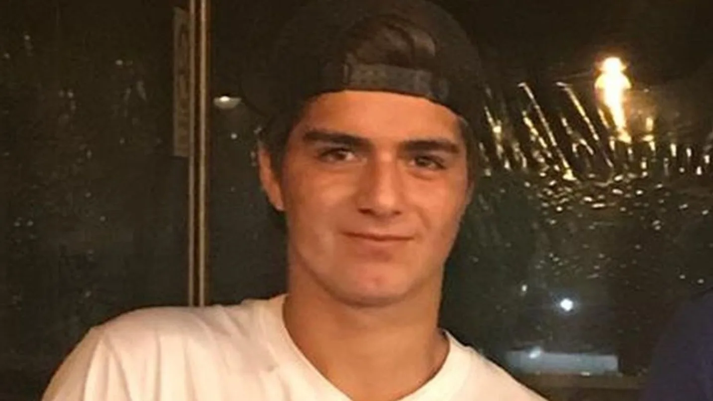La dram&aacute;tica lucha contra el c&aacute;ncer de Ignacio Tejeda, promesa del tenis chileno que ha muerto con 17 a&ntilde;os